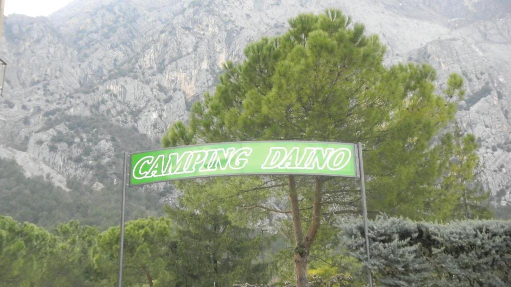 ホテル Camping Daino ピエトラムラタ エクステリア 写真